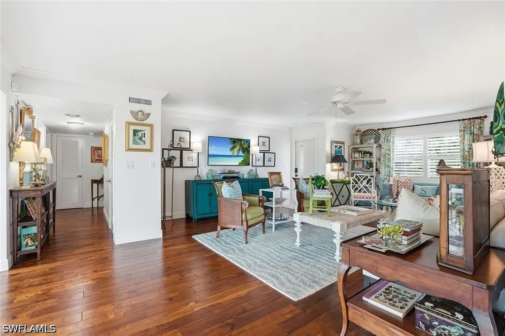 4784 West Boulevard Naples FL 34103