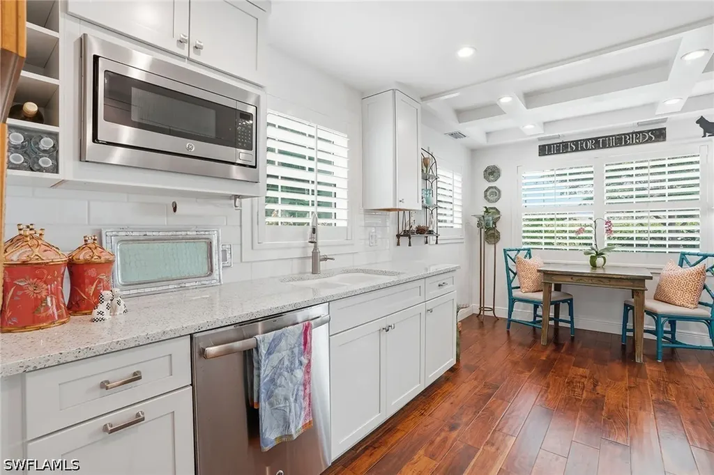 4784 West Boulevard Naples FL 34103