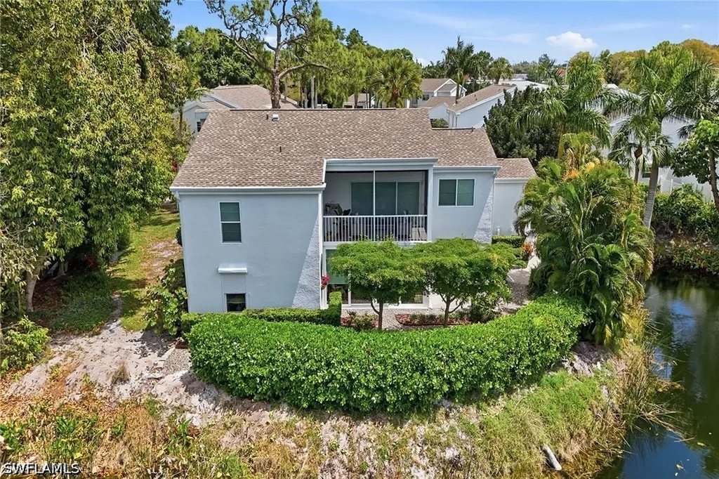 4784 West Boulevard Naples FL 34103