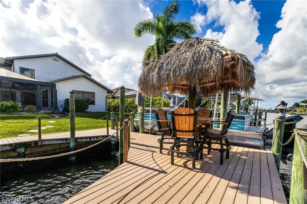 1911 SE 32nd Terrace Cape Coral FL 33904