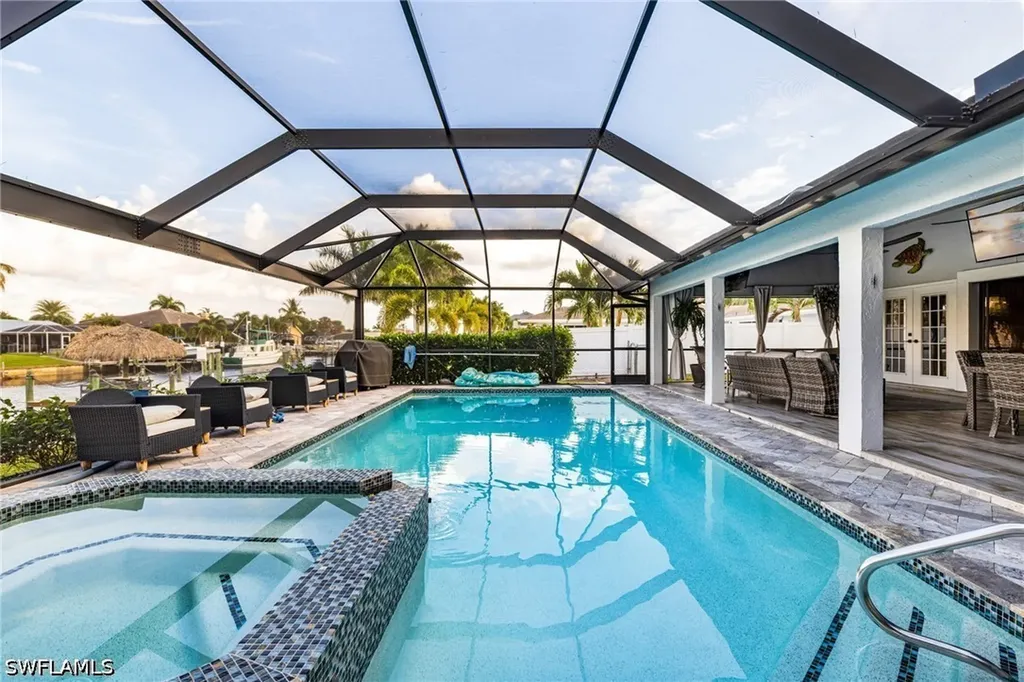 1911 SE 32nd Terrace Cape Coral FL 33904