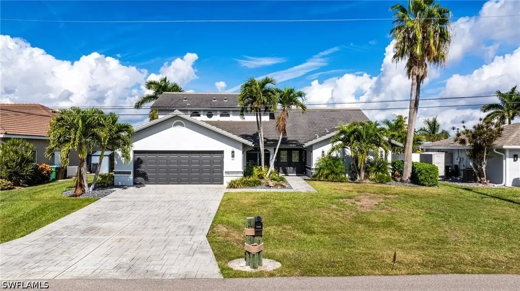 1911 SE 32nd Terrace Cape Coral FL 33904