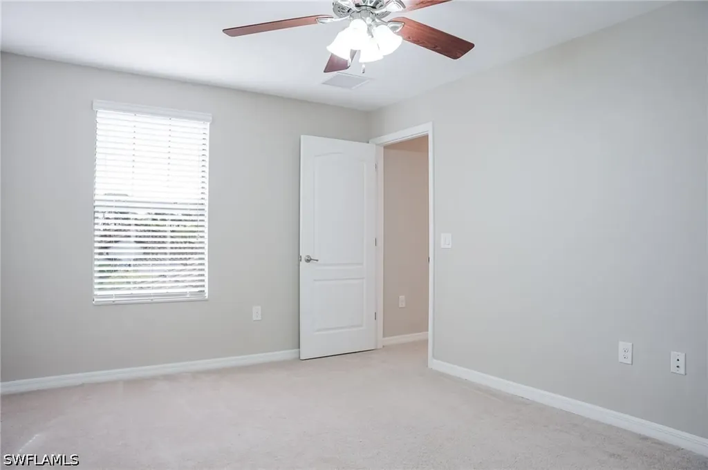 1573 Vizcaya Lane Naples FL 34113