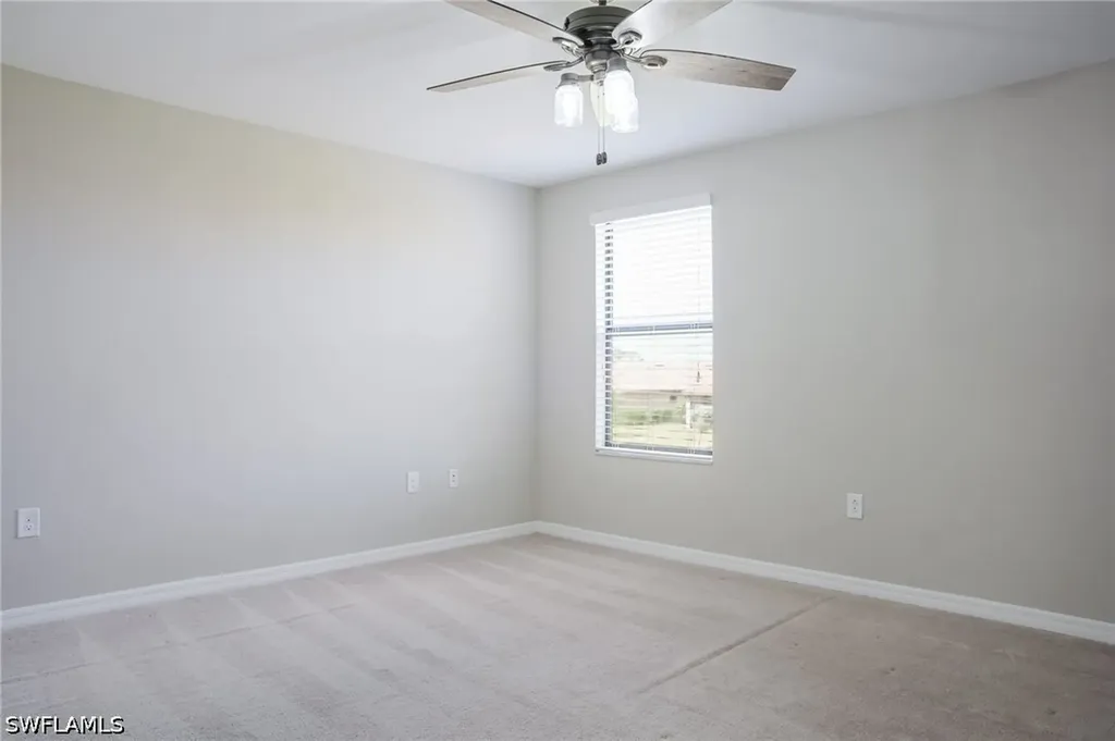 1573 Vizcaya Lane Naples FL 34113