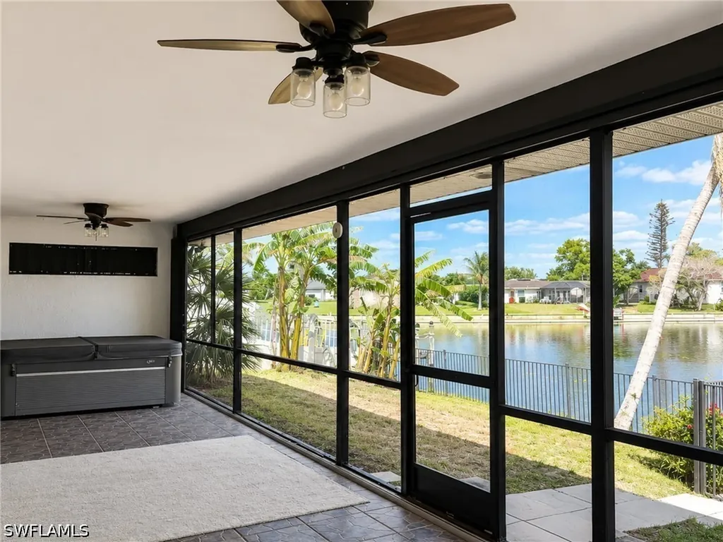 3049 SW 11th Place Cape Coral FL 33914