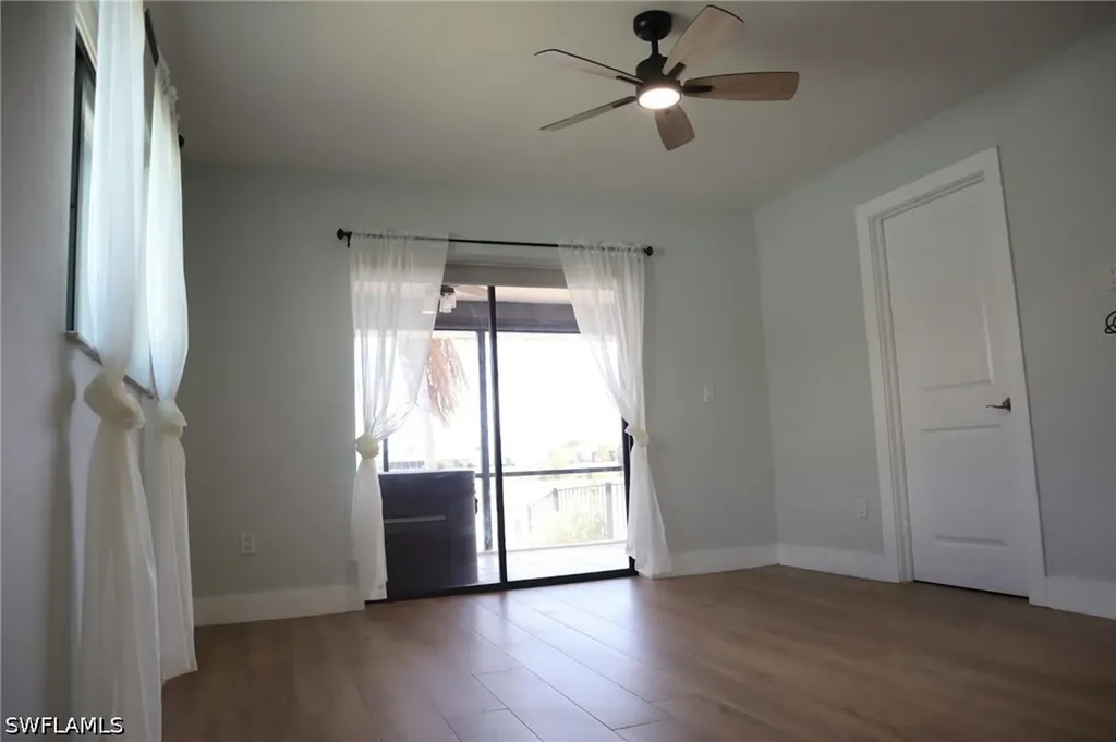 3049 SW 11th Place Cape Coral FL 33914