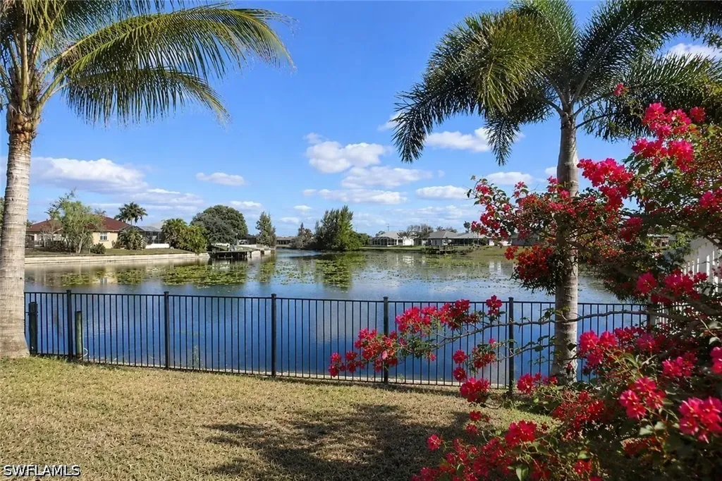 3049 SW 11th Place Cape Coral FL 33914