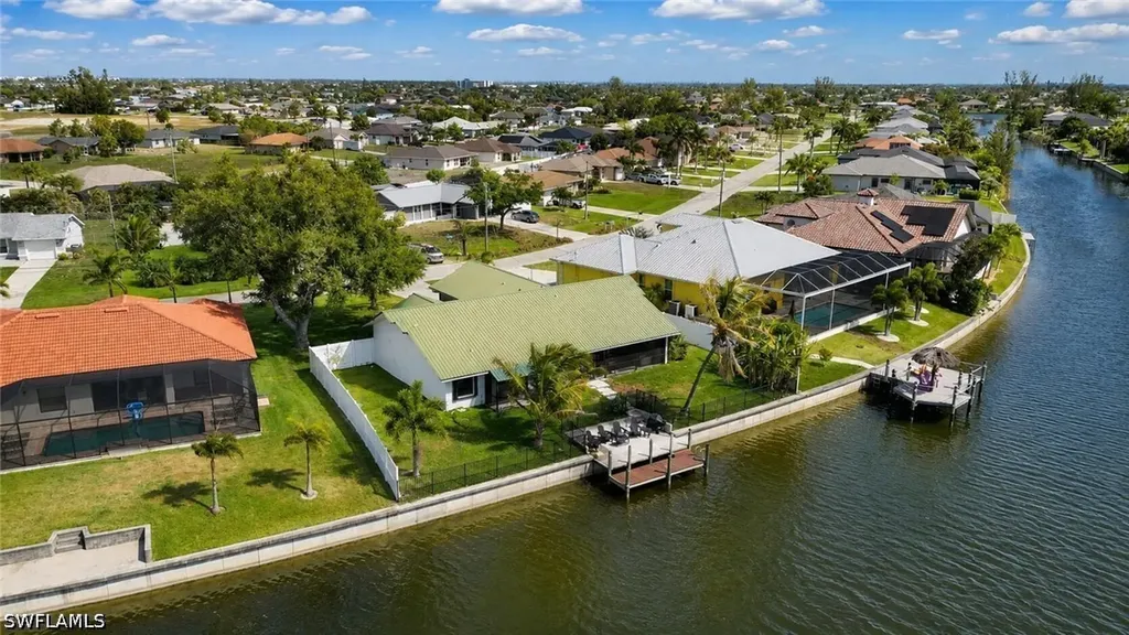 3049 SW 11th Place Cape Coral FL 33914