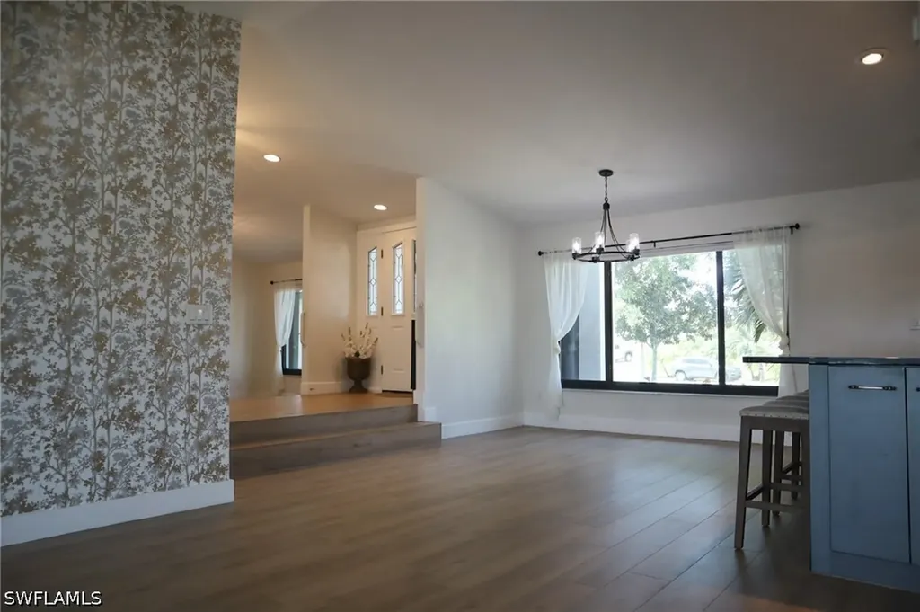 3049 SW 11th Place Cape Coral FL 33914