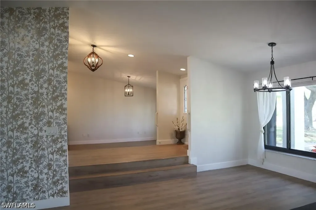 3049 SW 11th Place Cape Coral FL 33914