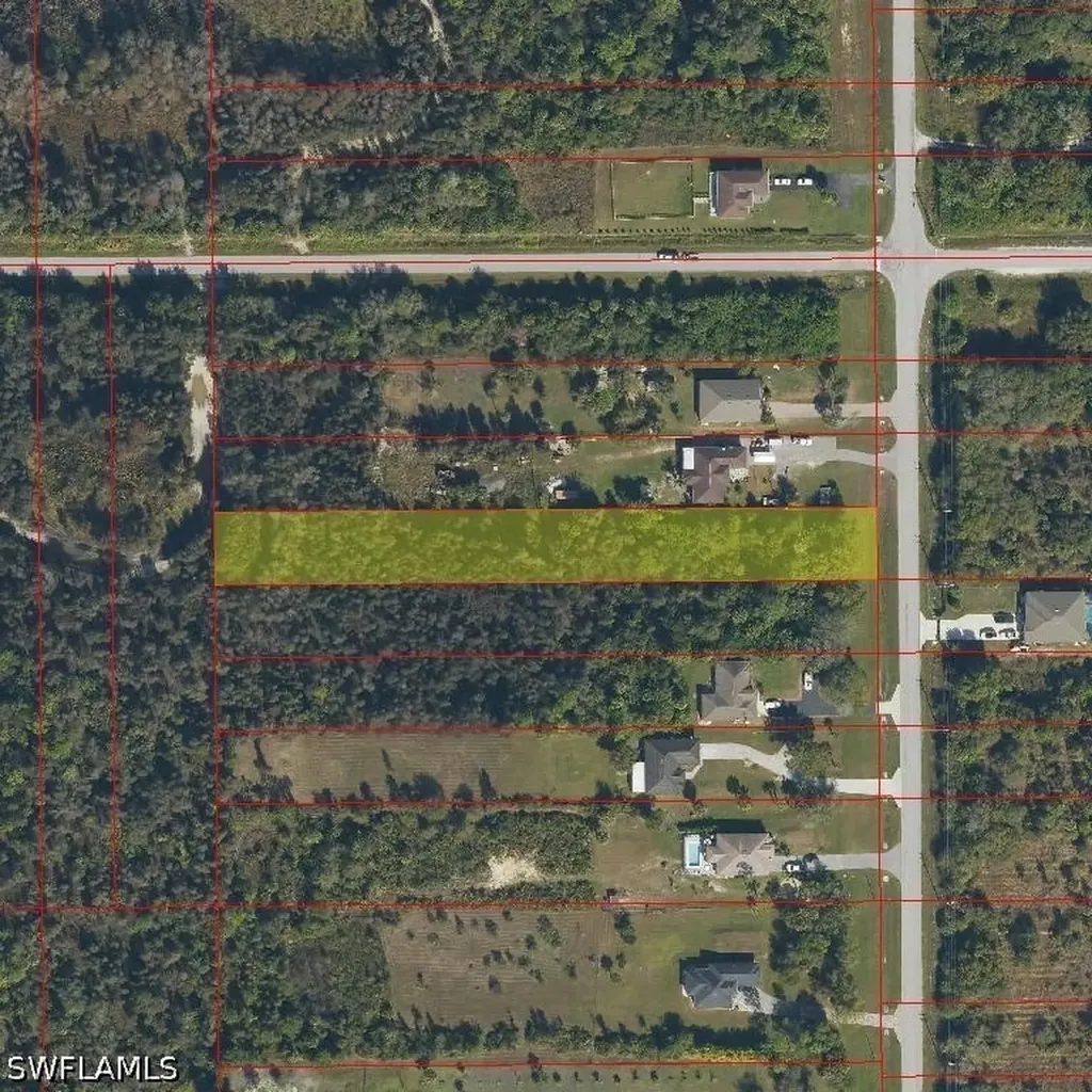 7161 Everglades Boulevard N Naples FL 34120