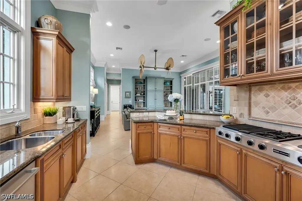 2595 Twinflower Lane Naples FL 34105
