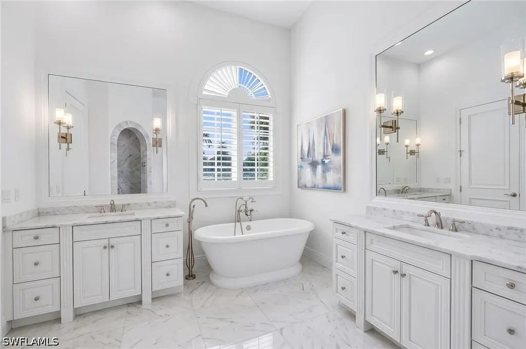 2595 Twinflower Lane Naples FL 34105