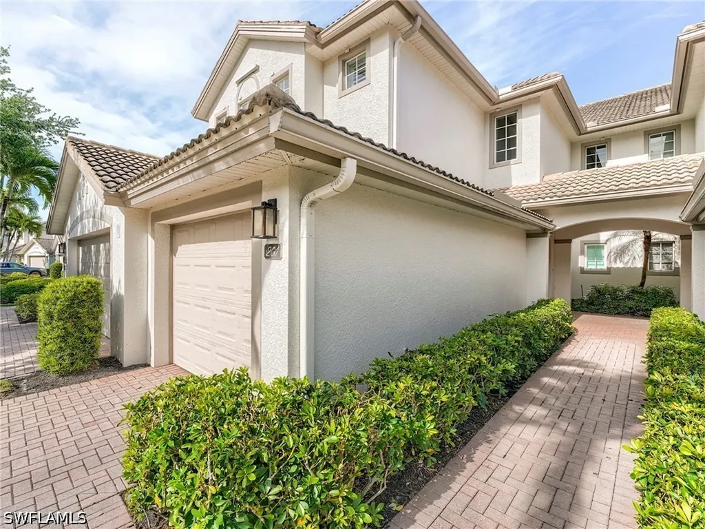 10452 Autumn Breeze Drive Estero FL 34135