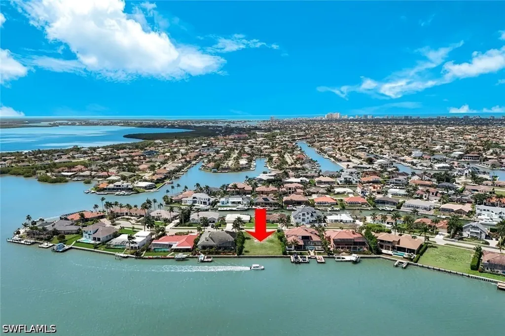 Marco Island FL, 153 Stillwater Court