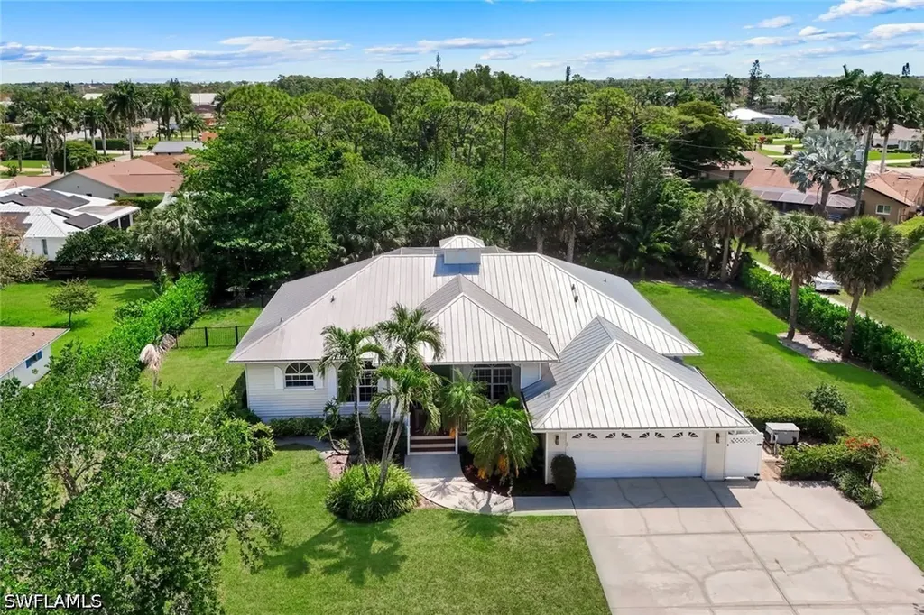 28165 Meadowlark Lane Bonita Springs FL 34134