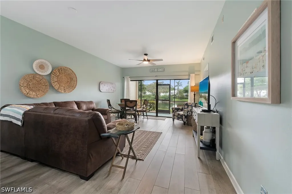 3313 Europa Drive Naples FL 34105