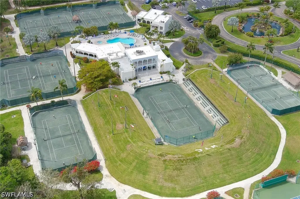 3313 Europa Drive Naples FL 34105