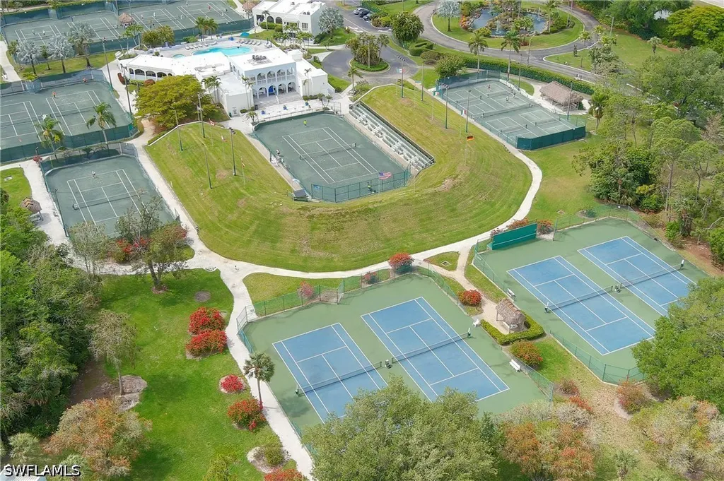 3313 Europa Drive Naples FL 34105