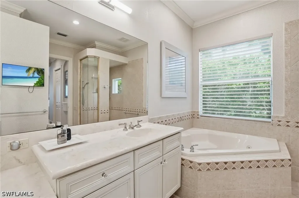 10500 Via Balestri Drive Miromar Lakes FL 33913