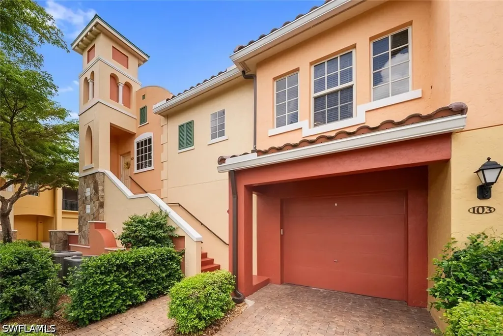 8641 Piazza Del Lago Circle Estero FL 33928