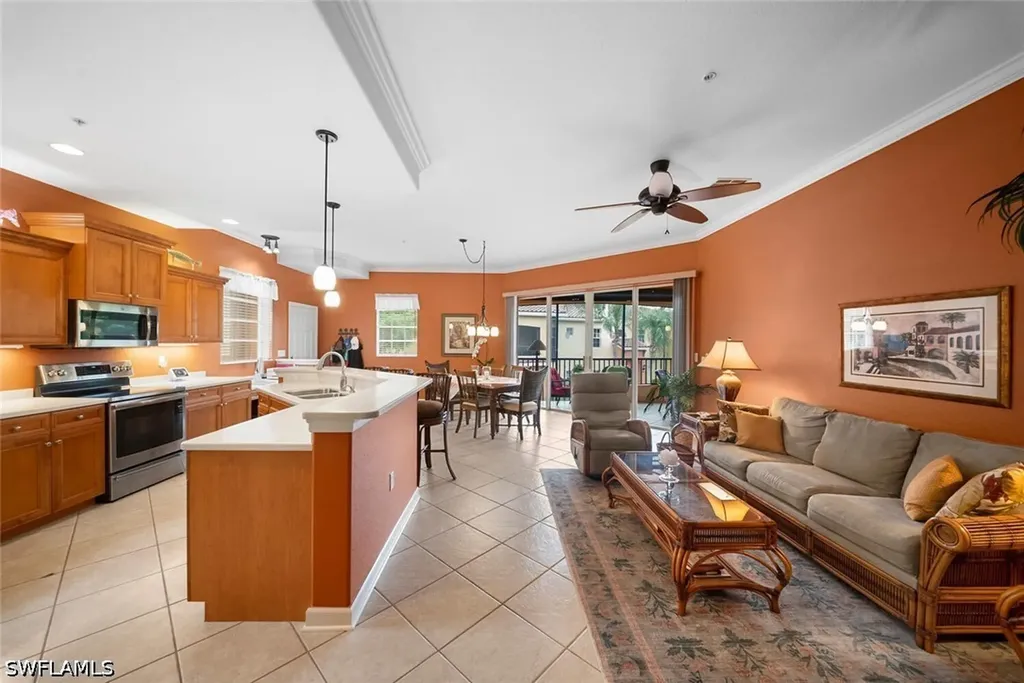 8641 Piazza Del Lago Circle Estero FL 33928