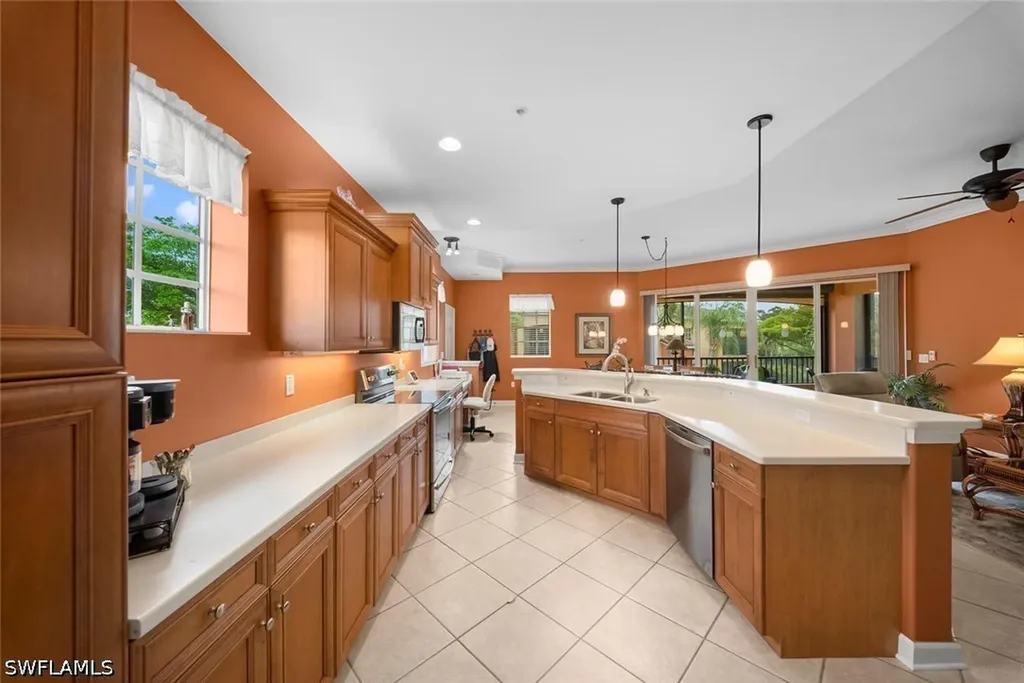 8641 Piazza Del Lago Circle Estero FL 33928