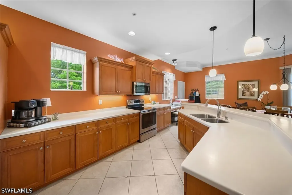 8641 Piazza Del Lago Circle Estero FL 33928