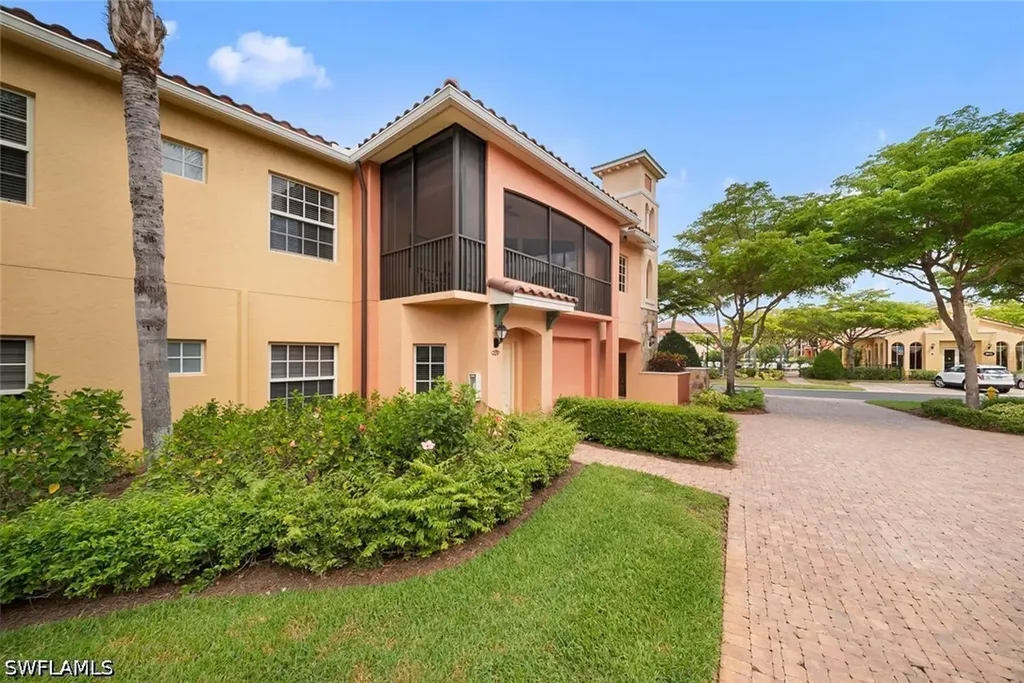 8641 Piazza Del Lago Circle Estero FL 33928