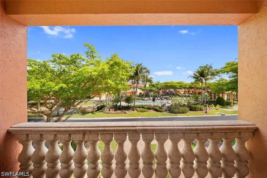 8641 Piazza Del Lago Circle Estero FL 33928