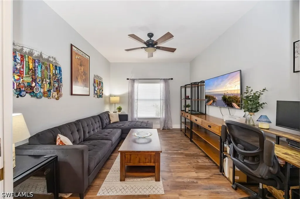 219 Glen Eagle Circle Naples FL 34104