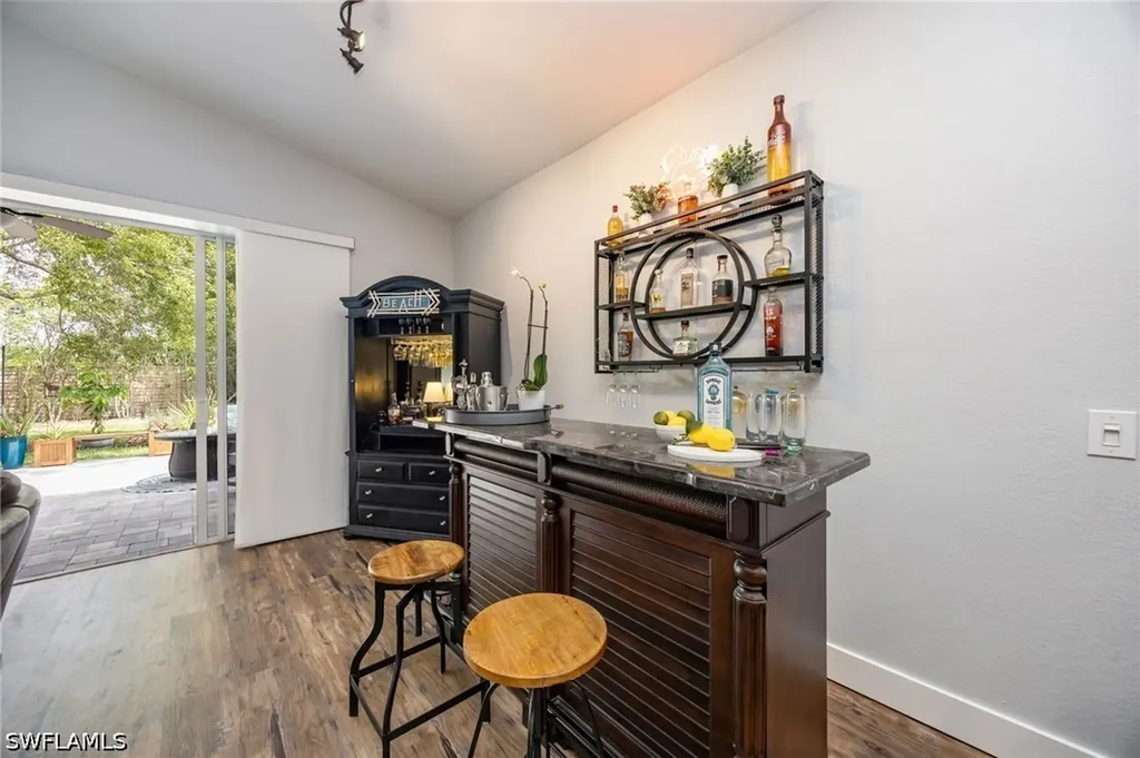 219 Glen Eagle Circle Naples FL 34104