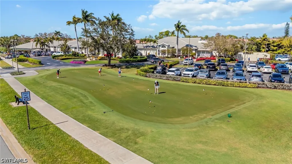 219 Glen Eagle Circle Naples FL 34104