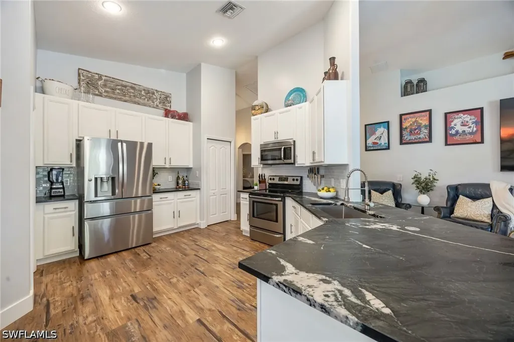 219 Glen Eagle Circle Naples FL 34104