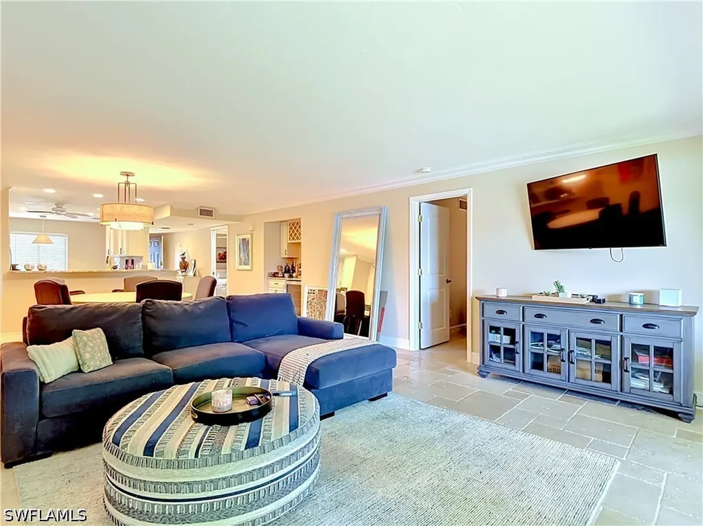 800 Misty Pines Circle Naples FL 34105
