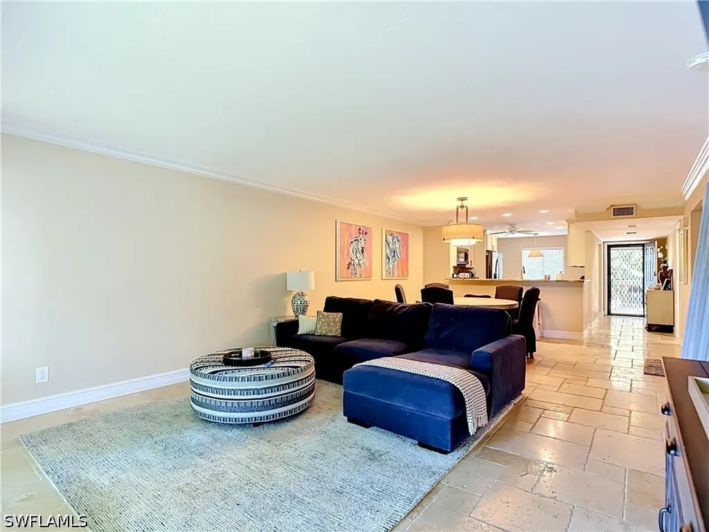 800 Misty Pines Circle Naples FL 34105