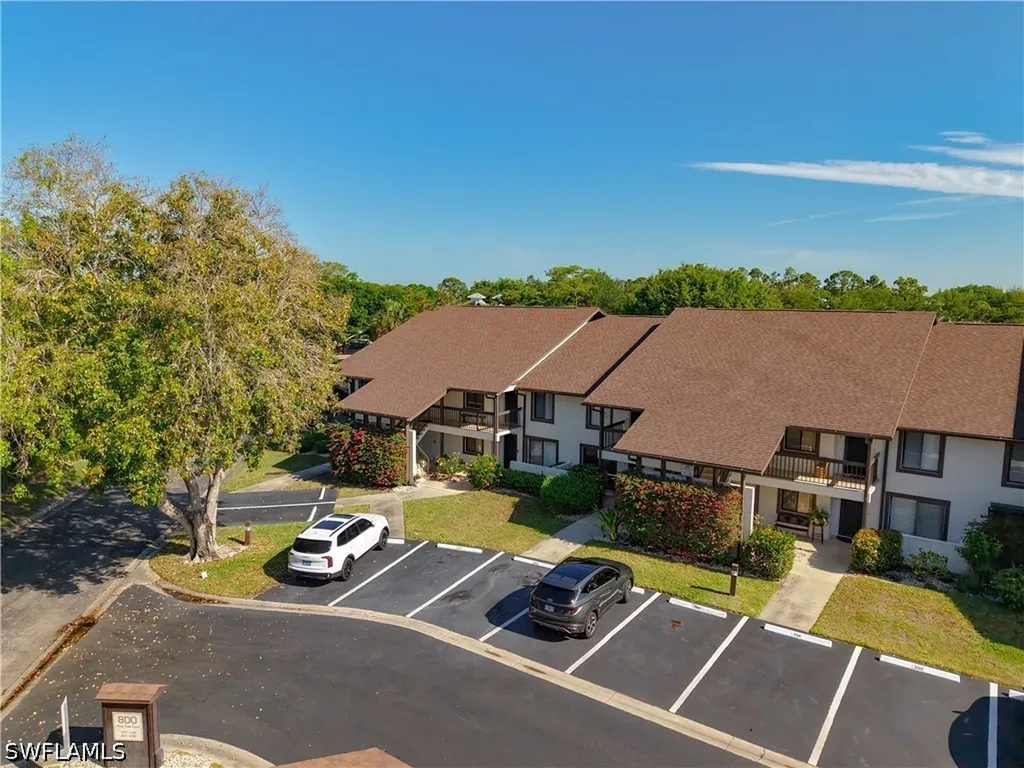 800 Misty Pines Circle Naples FL 34105