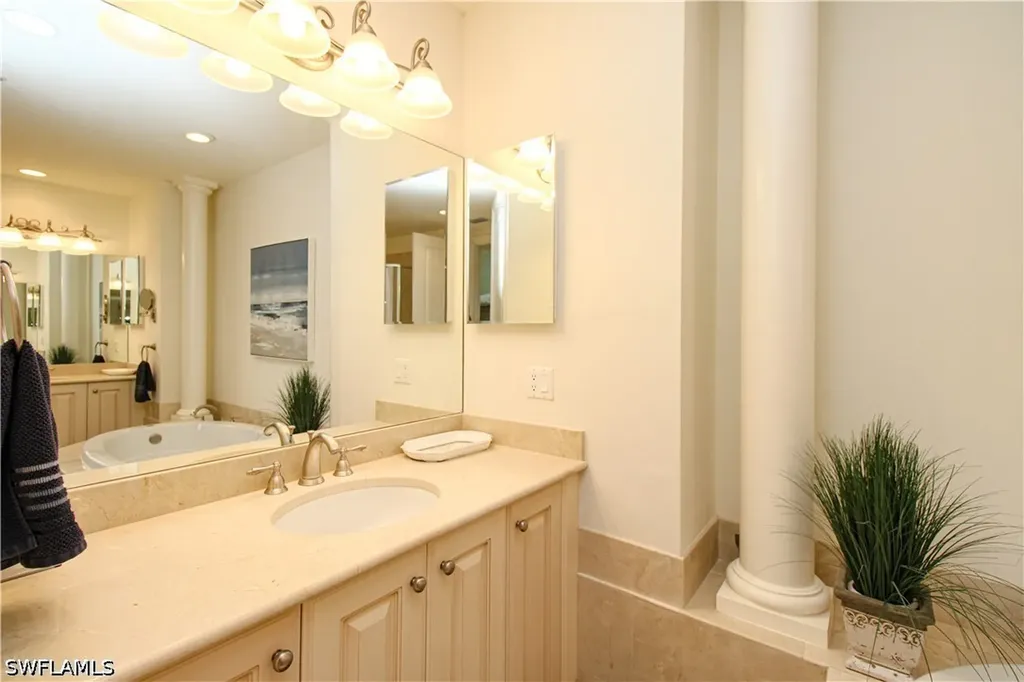 2713 Callista Court Naples FL 34114