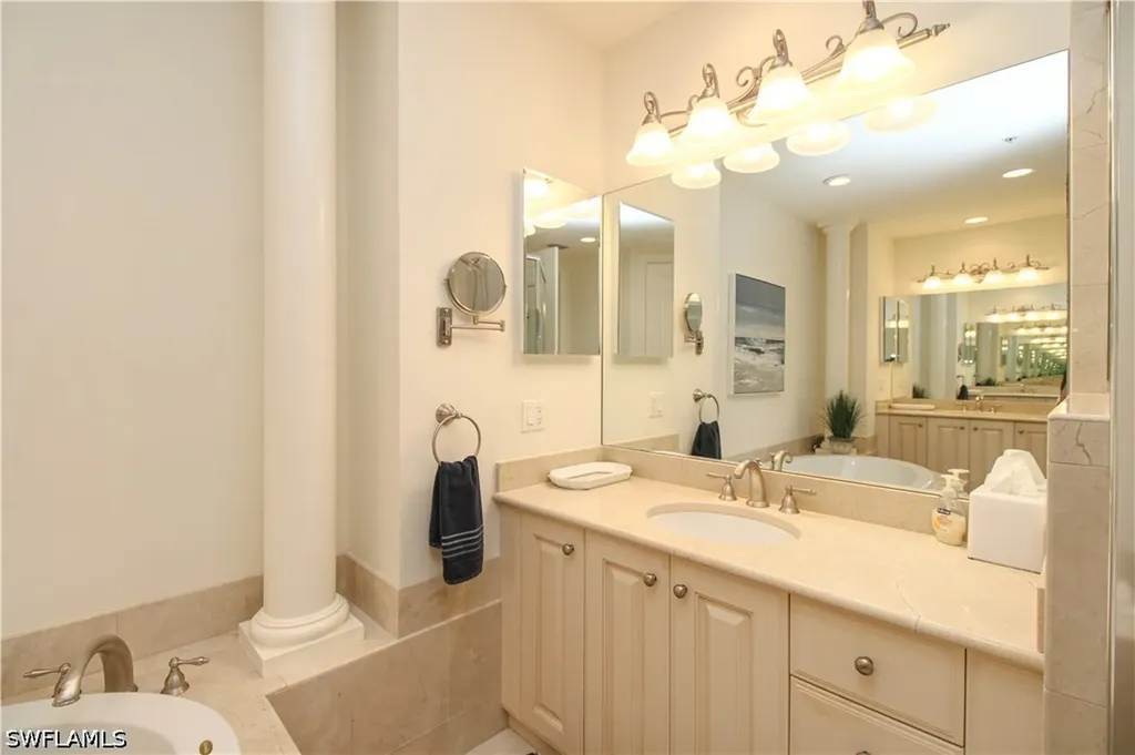 2713 Callista Court Naples FL 34114