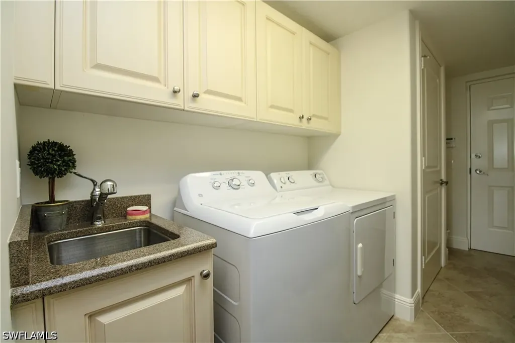 2713 Callista Court Naples FL 34114