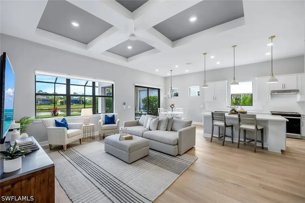 9729 Everglades Drive Naples FL 34120