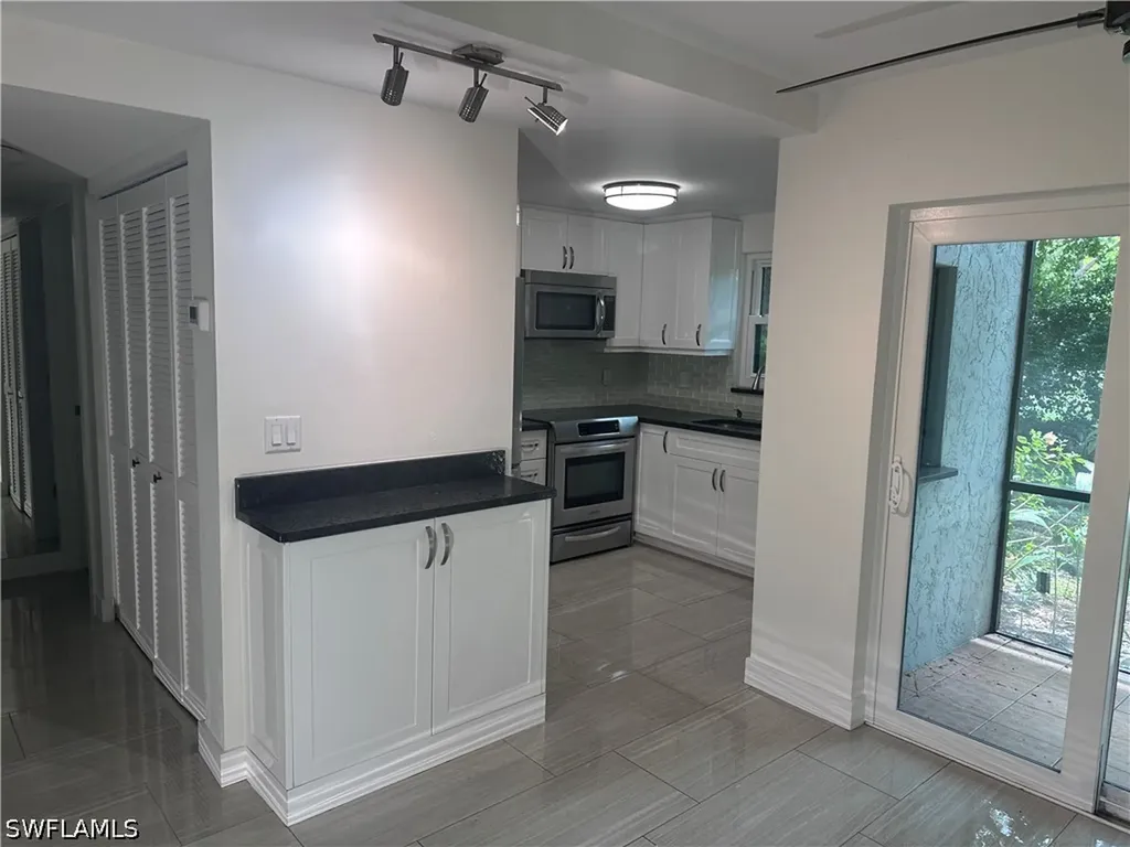 1440 Green Valley Circle W Naples FL 34104