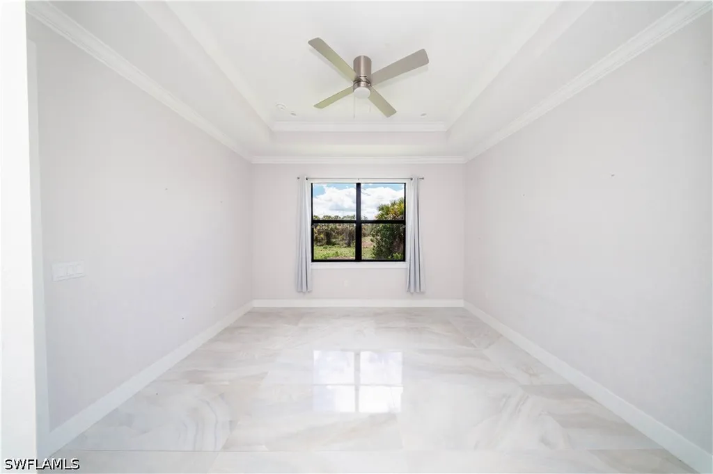 808 37th Avenue NW Naples FL 34120