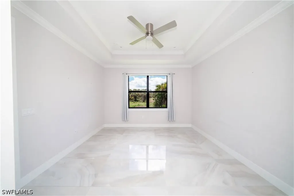 808 37th Avenue NW Naples FL 34120