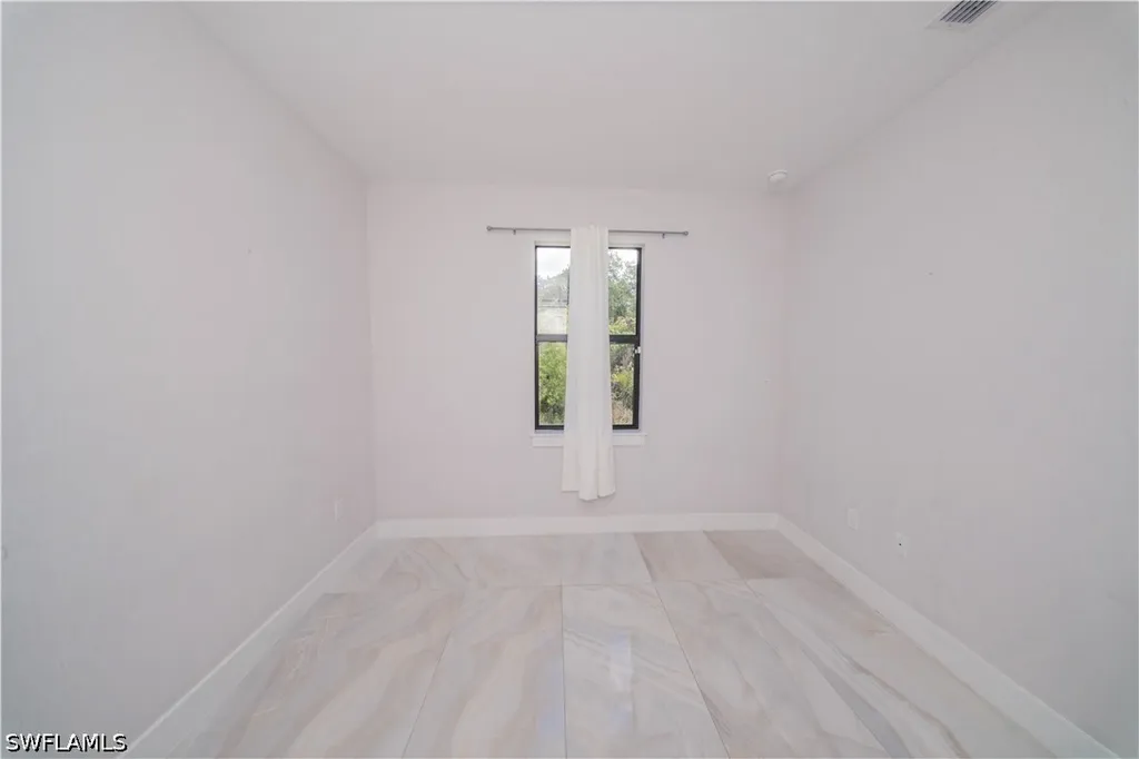 808 37th Avenue NW Naples FL 34120