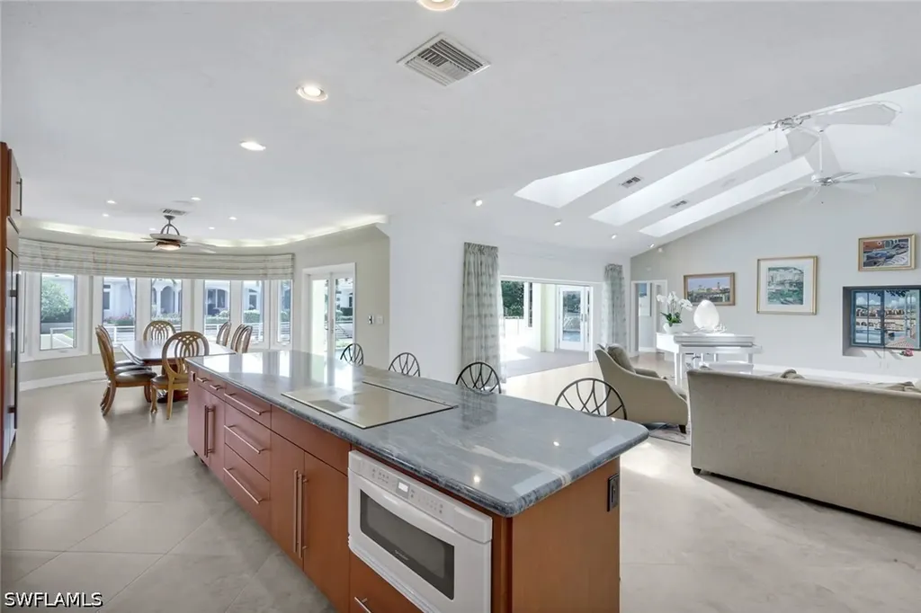 2147 Snook Drive Naples FL 34102