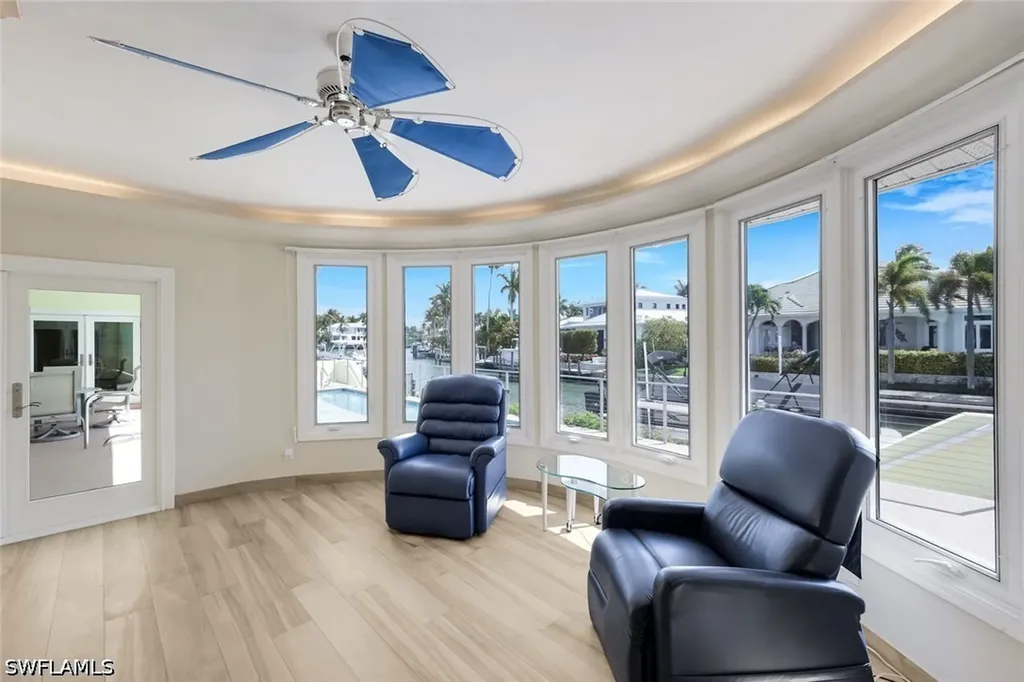 2147 Snook Drive Naples FL 34102