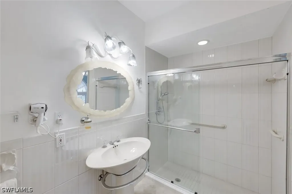 2147 Snook Drive Naples FL 34102