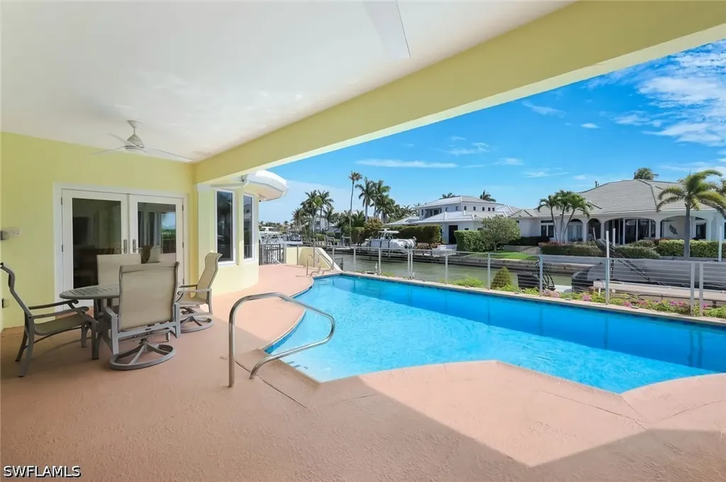 2147 Snook Drive Naples FL 34102