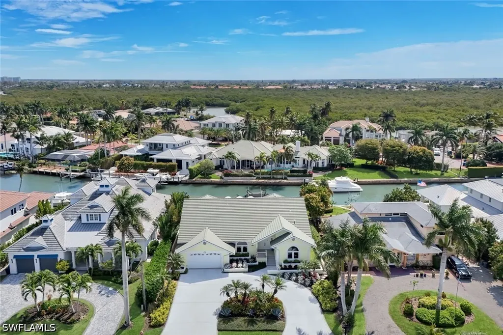 2147 Snook Drive Naples FL 34102
